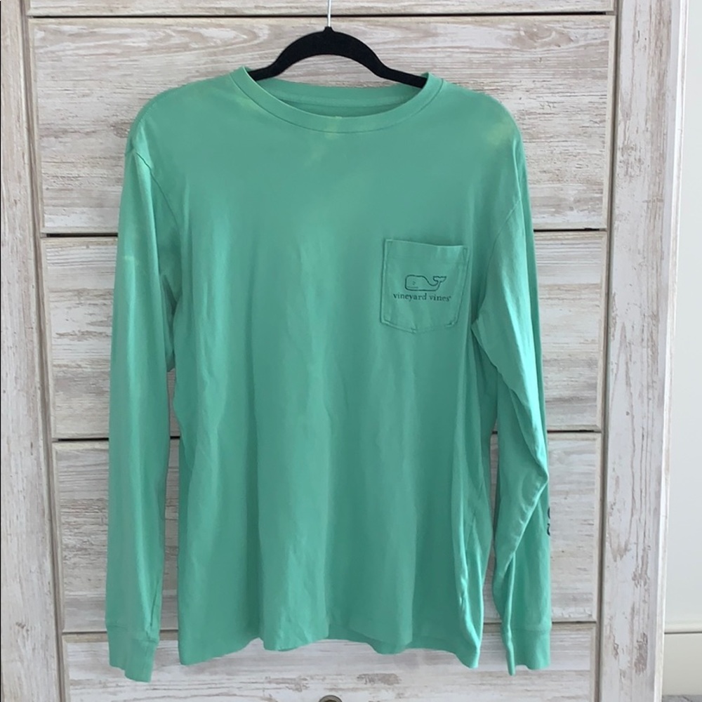 Vineyard Vines Long Sleeve T Shirt!